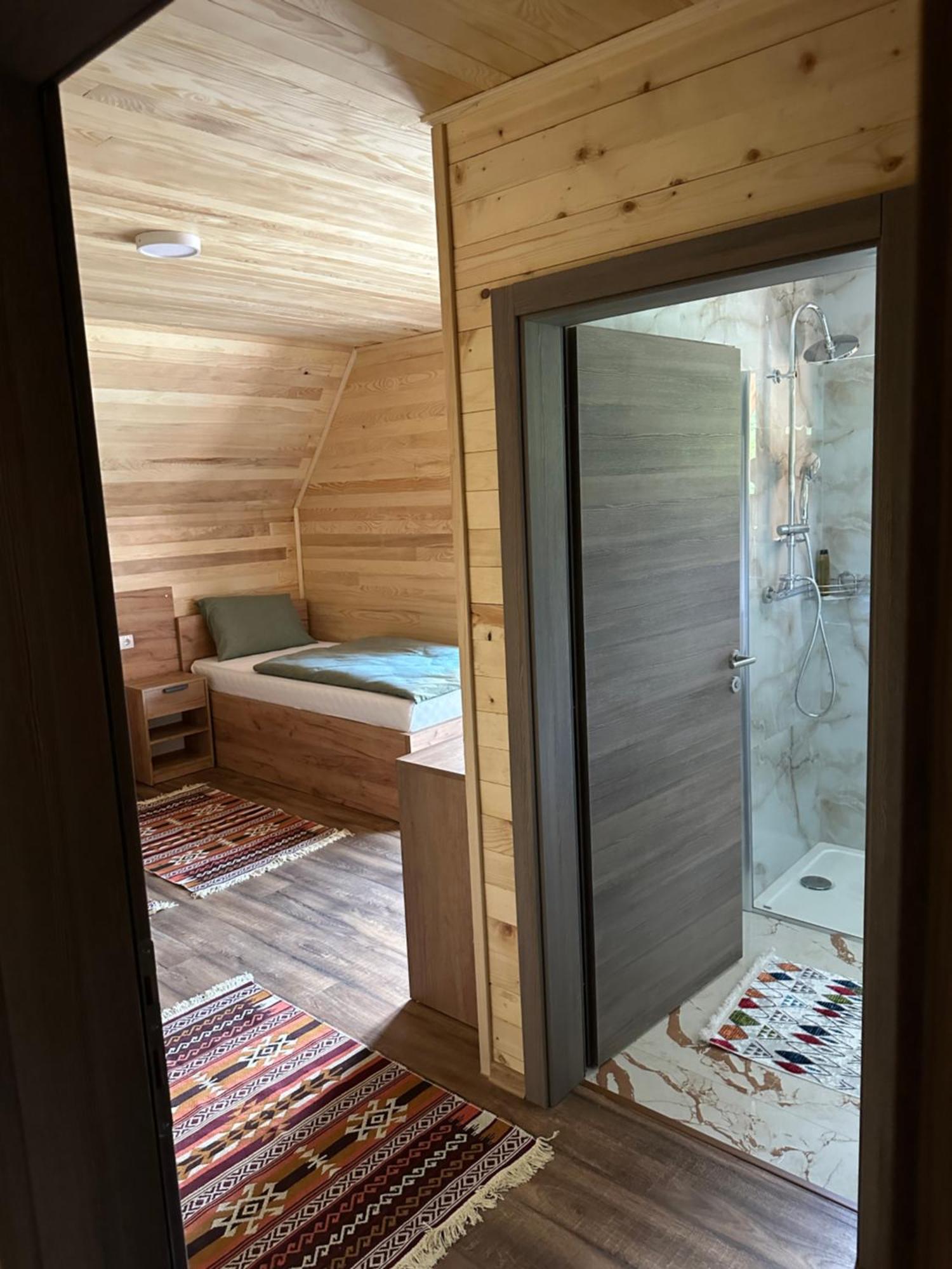 Bungalow House - 5 Rooms Zolaci 외부 사진